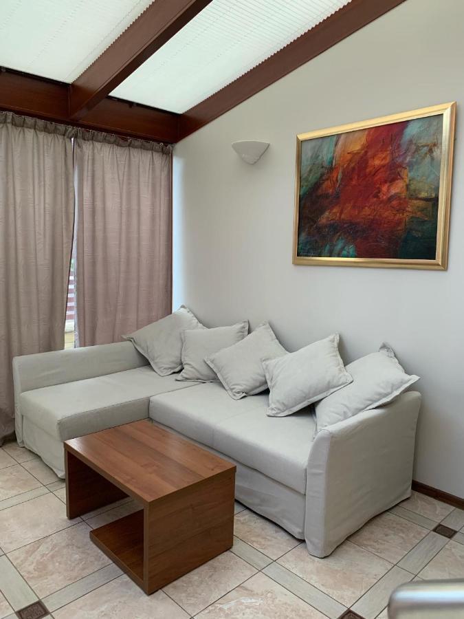 Apartamenty Superior W Rewalu Eksteriør billede
